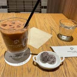 バニラビーンズ 川崎アゼリア店