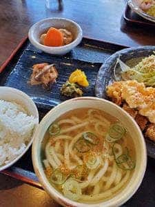うどんレストラン 関所亭