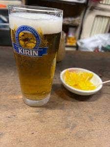 べてい 焼鳥店