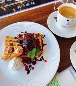 MOA cafe 東京インテリア家具店