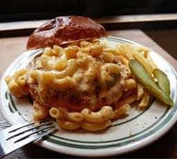 THE MUNCHIES BURGER WORKS.