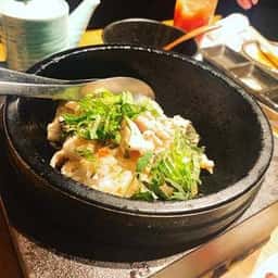 肉料理 YOKOYAMA