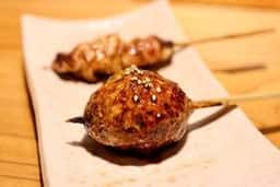 炭火焼鳥 えん