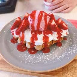 strawberry kitchen515