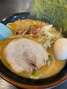 横浜家系ラーメン たくみ家