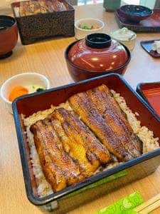 蒲焼割烹 八沢川