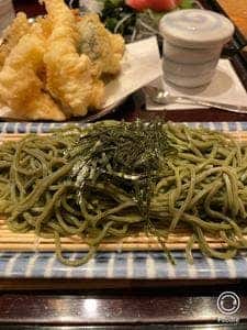 八倉