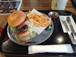883カフェ