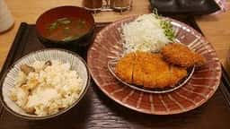厚切りとんかつ京風おばんざい かつひろ 豊田小坂本町店