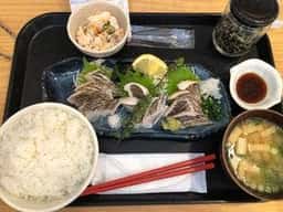 創業二百三十年食堂