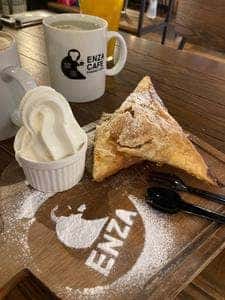 猿座カフェ