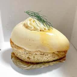 シュマン・ダンフィニ