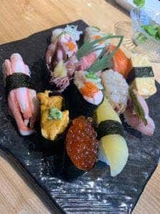 海天すし 金沢港店