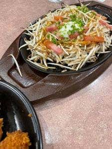 ガスト 鈴鹿白子店