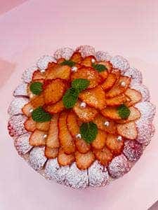 SWEETS A LA MODE