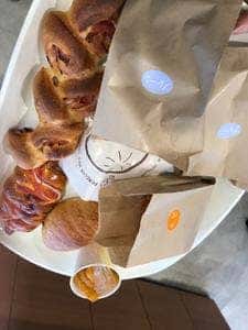ペンギンベーカリー 坂戸店