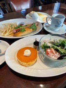 星乃珈琲店 横浜上郷町店