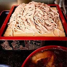 あや