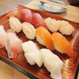 きづなすし 新宿歌舞伎町店
