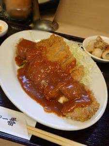 とんかつ一番昭和町店