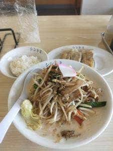極濃湯麺 シントミ 藤岡店