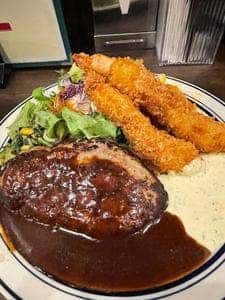 洋食 ひなた