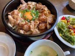 白耳蟻館
