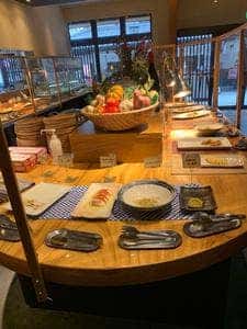 ビュッフェレストラン ぎんなん