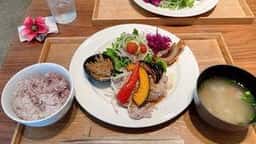 カフェ ノリエム