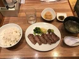 仙台牛タン炭火焼 杜