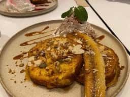 ヘッドクォーターズカフェ 新宿店