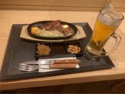 1ポンドのステーキ ハンバーグ タケル 阪急三番街店