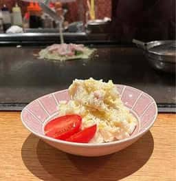 鉄板焼 くいな