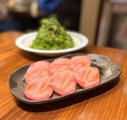 黒毛和牛とタンとハラミ 焼肉じゅんちゃん 三宮店