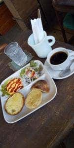 カフェ 亀ゴージュ