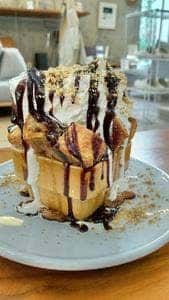 ギャラリーキッス