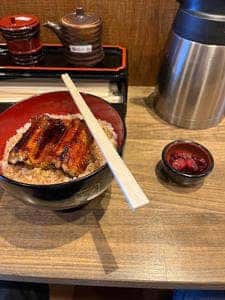 名代 宇奈とと 別府店