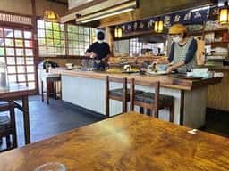 栄亭お好み焼店