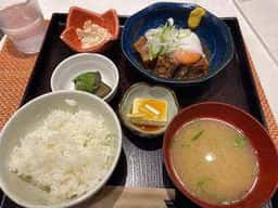 炉ばた焼 八閣