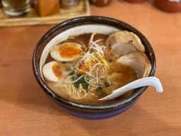 俺流らーめん塩～塩とタンメン～ 南平台店