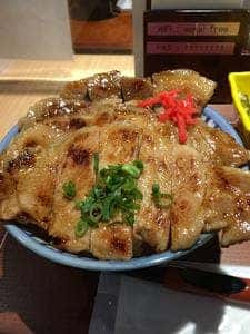豚味噌丼お食事処 秩父新世界
