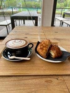 ZEBRA Coffee&Croissant 稲城中央公園店
