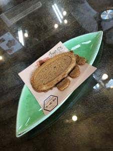 とちの実煎餅 千寿堂本店