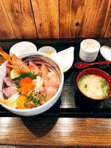 さしみんば