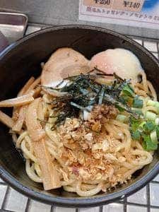 油そば 雷神 市川店