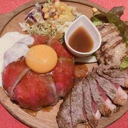 別府バル 肉は別腹