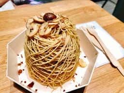 和栗モンブラン専門店 栗歩 博多マルイ店