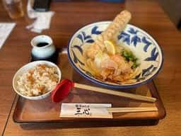 釜楽うどん三心 みみ