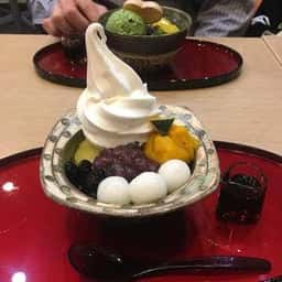 あんみつさん