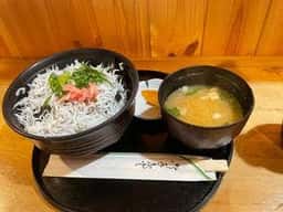 市場のめし屋 浜ちゃん